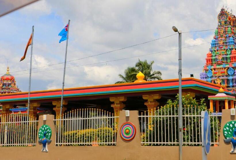 ホテル Nadi Fancy