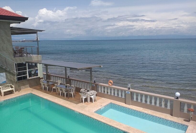 호텔 Ocean Breeze Resort