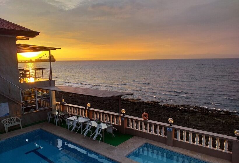 호텔 Ocean Breeze Resort