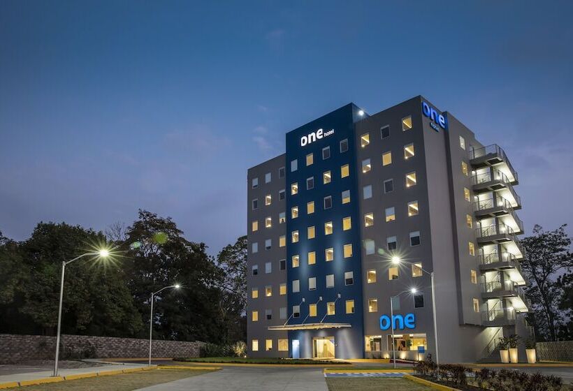 فندق One Tapachula