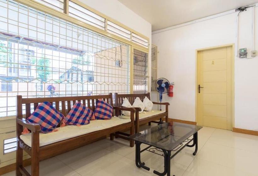 Отель Guest House 66