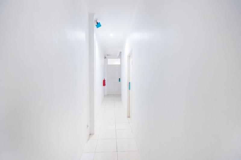 Отель My Home Ancol