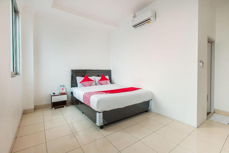 Отель My Home Ancol