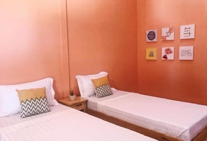 هتل Seaside Hue Resort