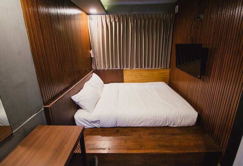 Отель Siam One Nine