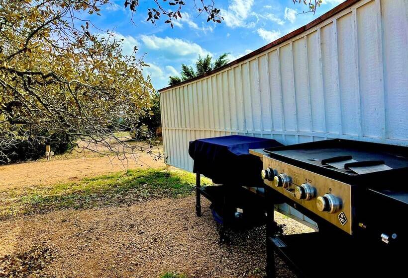 酒店 The Alexander At Creek Road