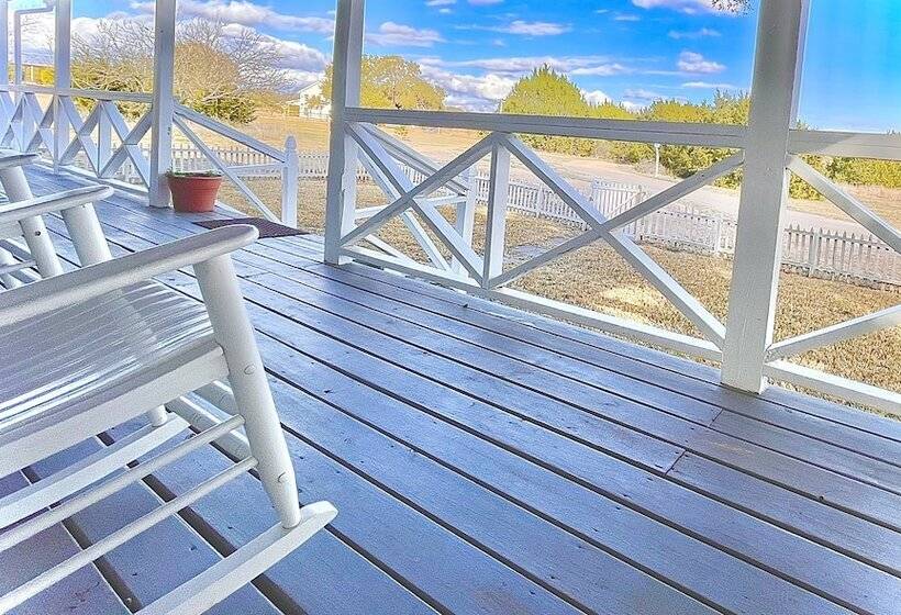 酒店 The Alexander At Creek Road