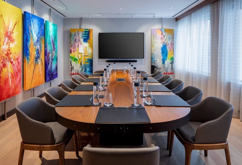 Отель The Westin Houston Medical Center   Museum District