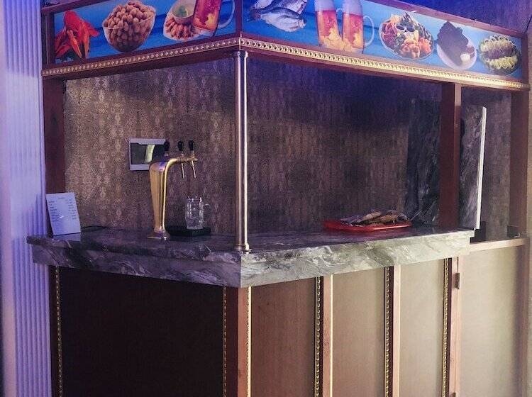 Отель U Iliyasa Inn