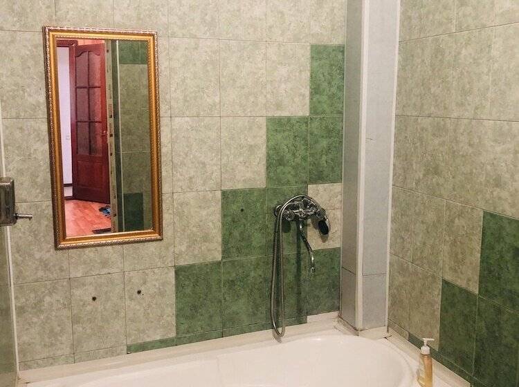 Отель U Iliyasa Inn