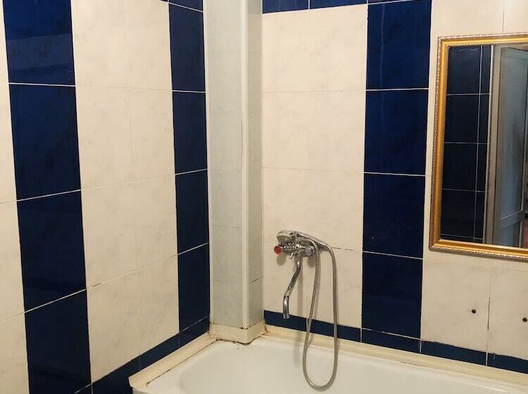 Отель U Iliyasa Inn