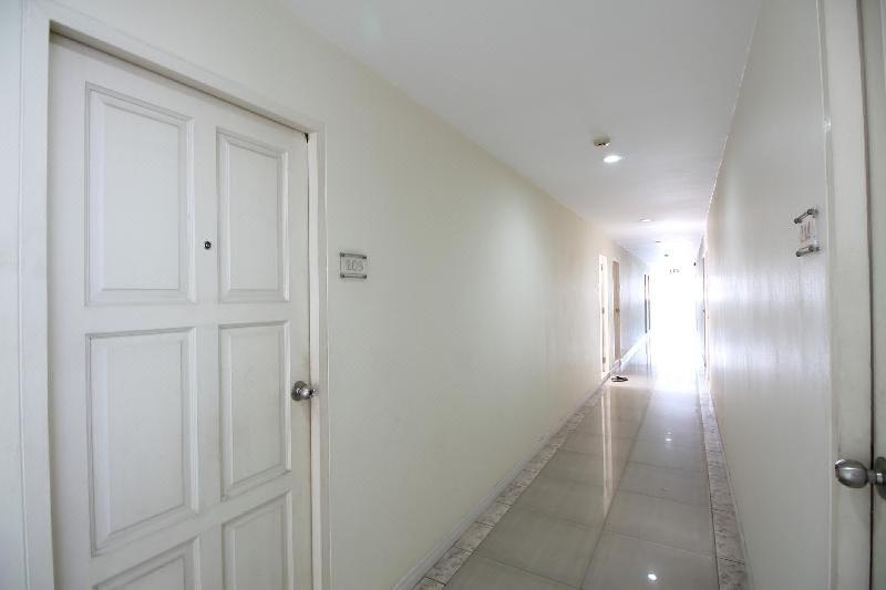Mee Sook Hotel And Residence