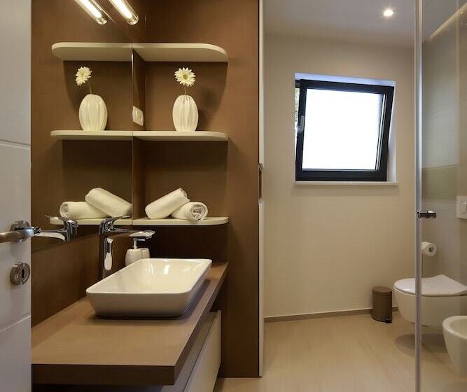 Modena Maris Apartments