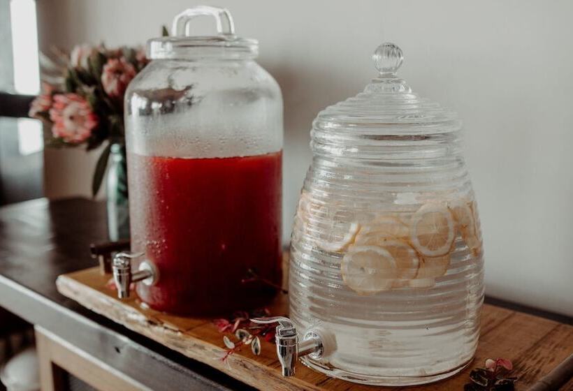 פנסיון Aqua Marina Guest House