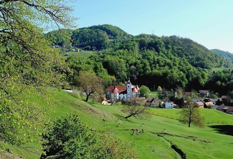 پانسیون Guesthouse Jelenov Greben