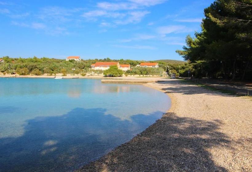 פנסיון Rooms Marijana