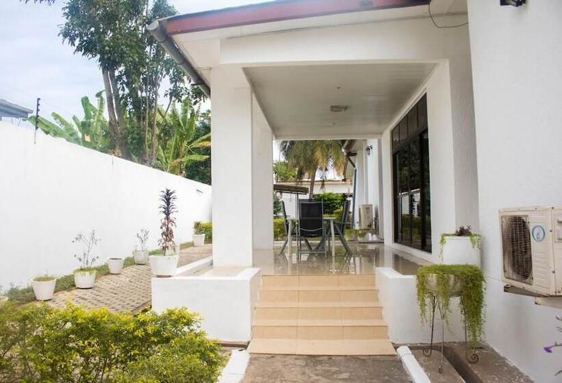 پانسیون Sara's Place