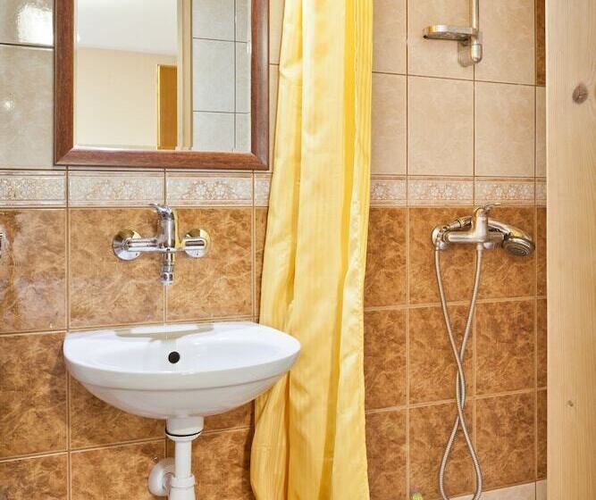 膳宿费 Smyrecek Centrum Bukowiny