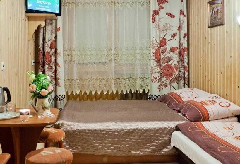 膳宿费 Smyrecek Centrum Bukowiny