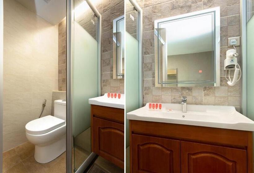 Regent Hotel By Oyo Rooms