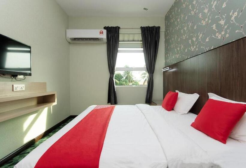Regent Hotel By Oyo Rooms