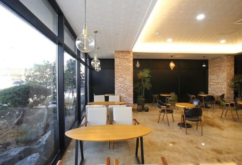 Royal Hotel Jeongeup