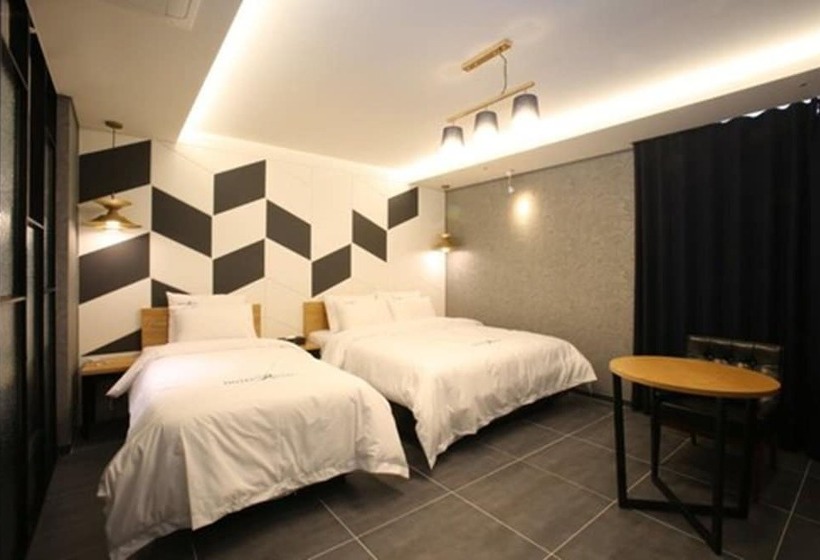 Royal Hotel Jeongeup