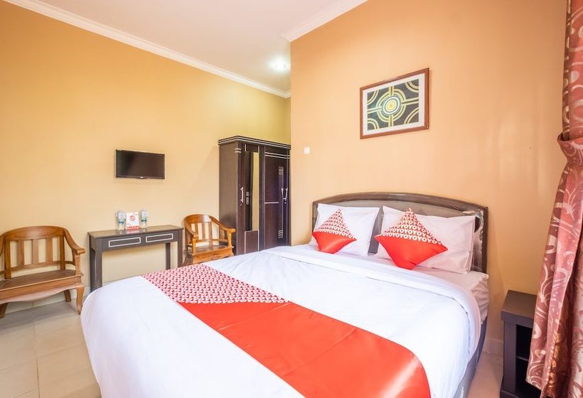 Общежитие Homestay Casa Delray Syariah By Oyo Rooms