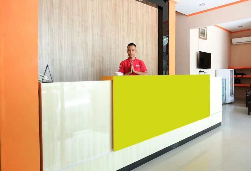 הוסטל Mustika By Oyo Rooms