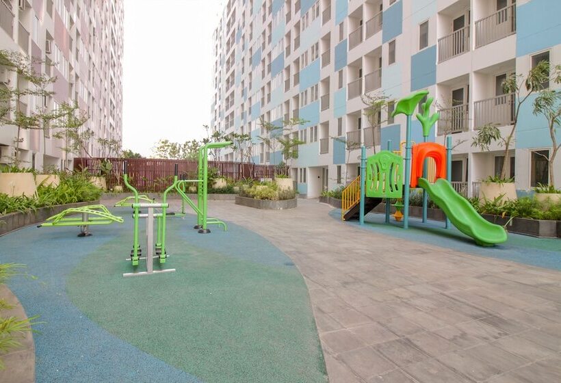 Общежитие Oyo Flagship 1260 Sentraland Karawang