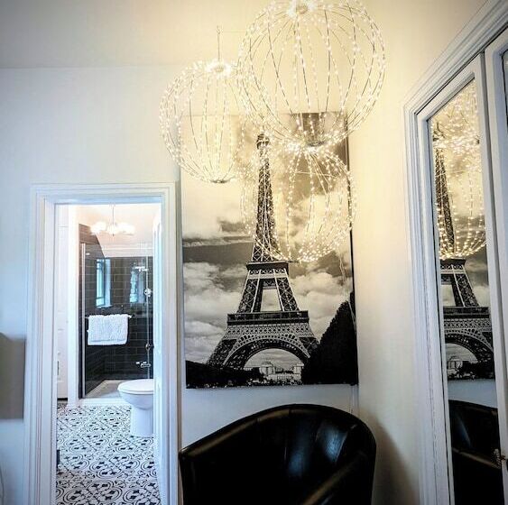 Bayfield Boutique B&b