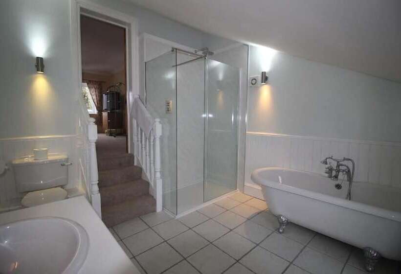 住宿加早餐  Bryncoch