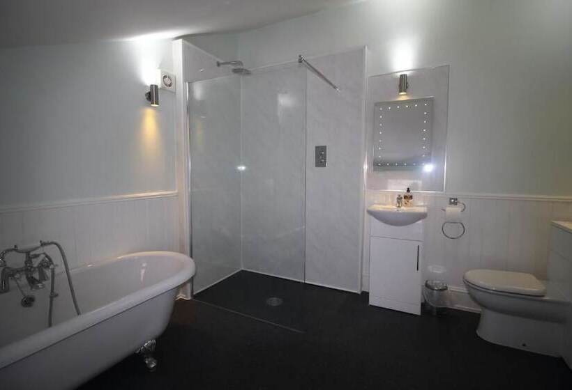 住宿加早餐  Bryncoch