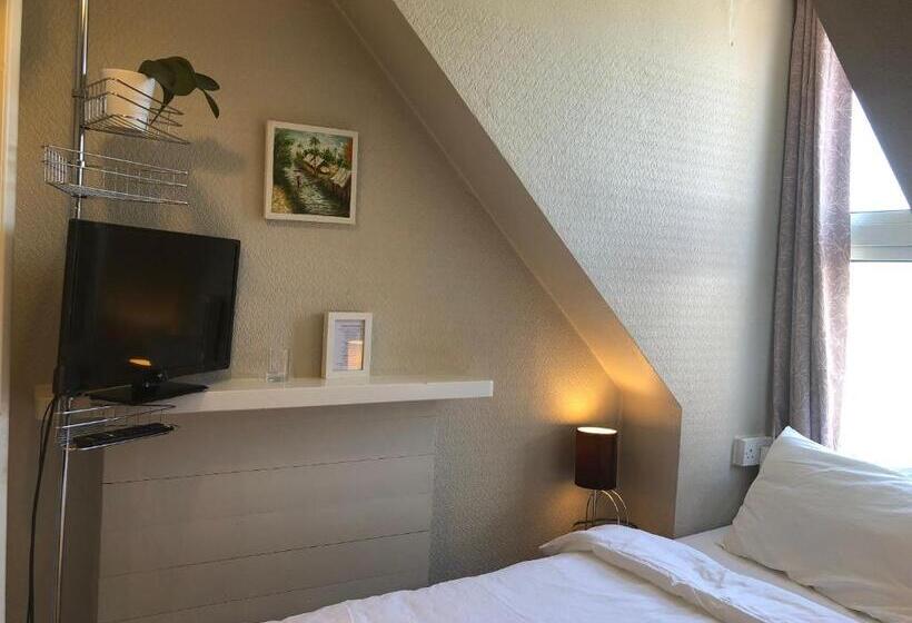 צימר Carena House