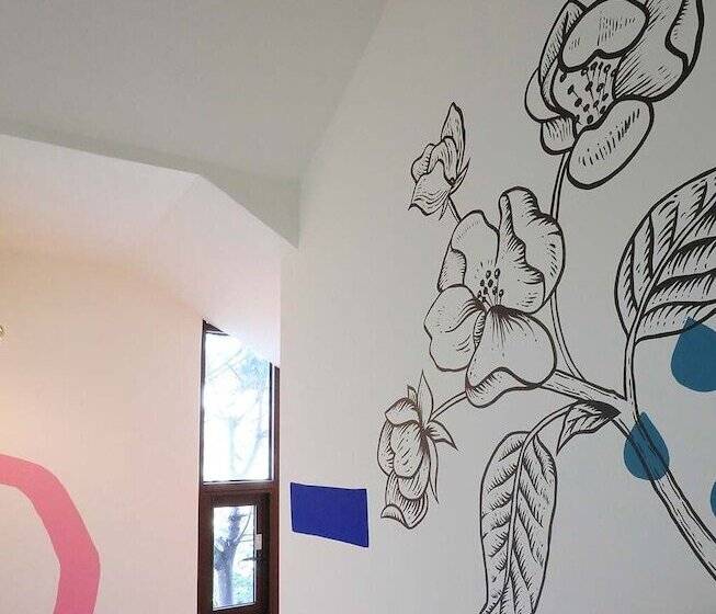 تختخواب و صبحانه Green Castle