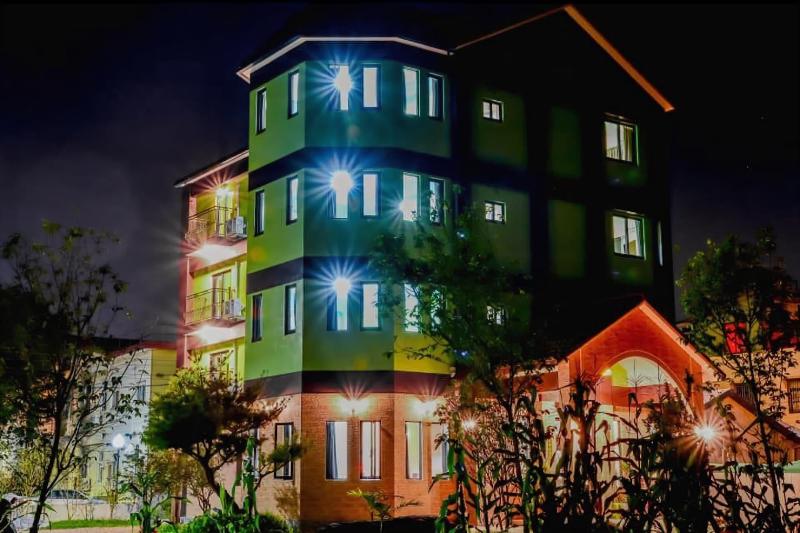 تختخواب و صبحانه Green Castle