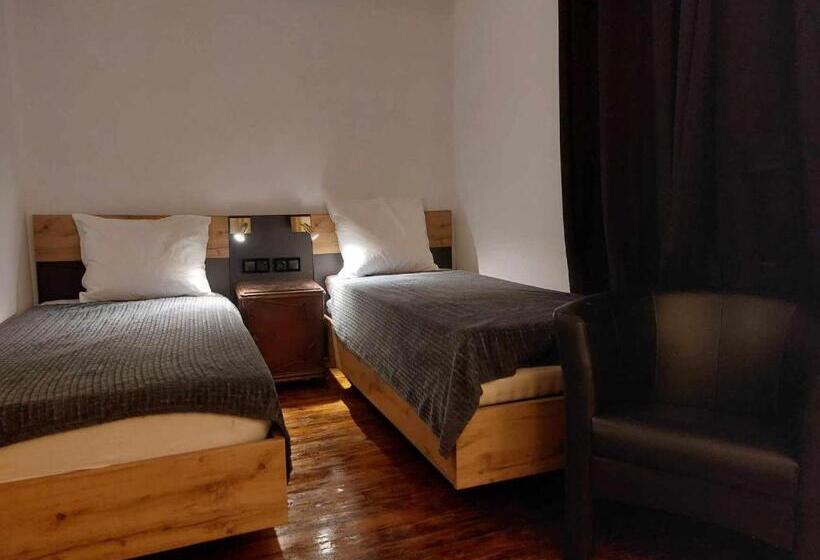 민박 Le Vieux La Roche