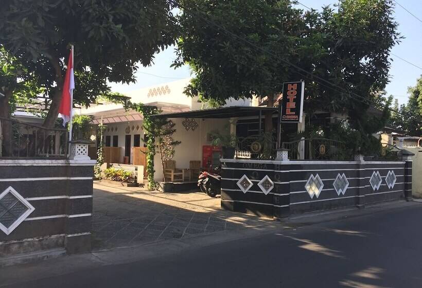 تختخواب و صبحانه Omega Hotel Lombok