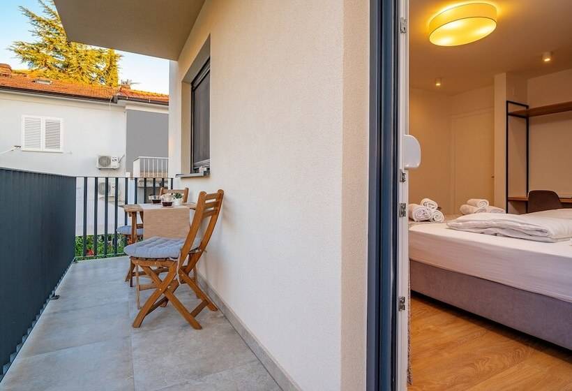 Bed and Breakfast Seven Seas Residence