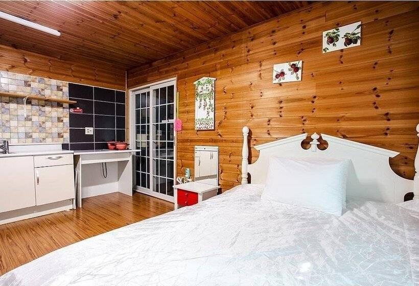 Blue Sky Light Pension Gapyeong