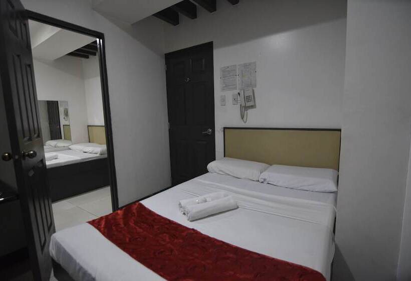 Cosmo Hotel   Kamuning