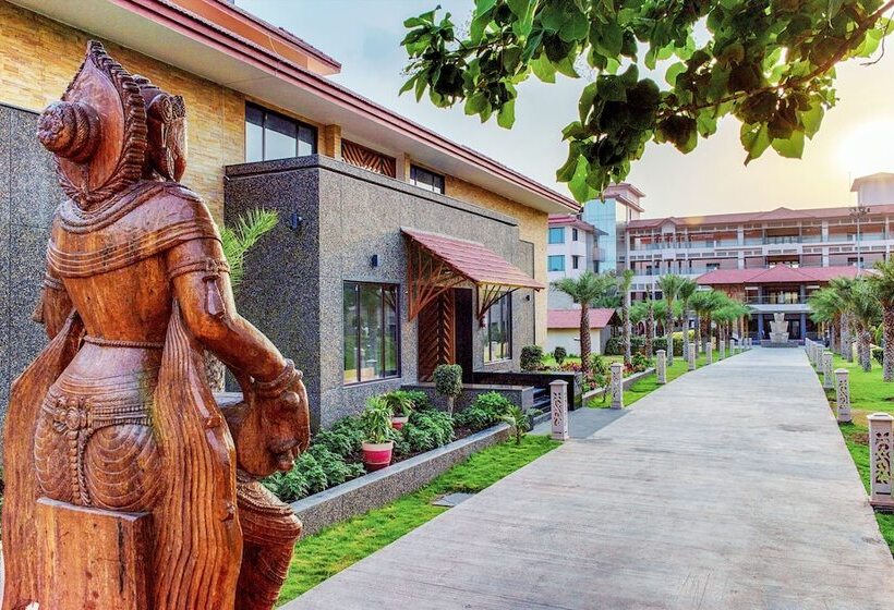 Crescent Spa And Resorts Indore