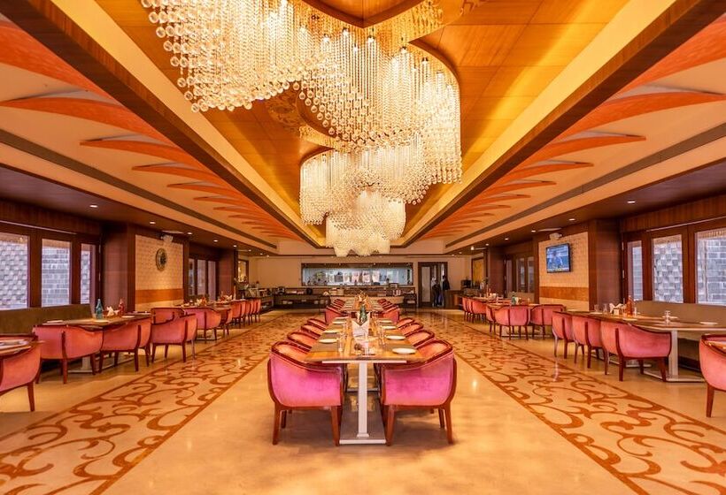 Crescent Spa And Resorts Indore