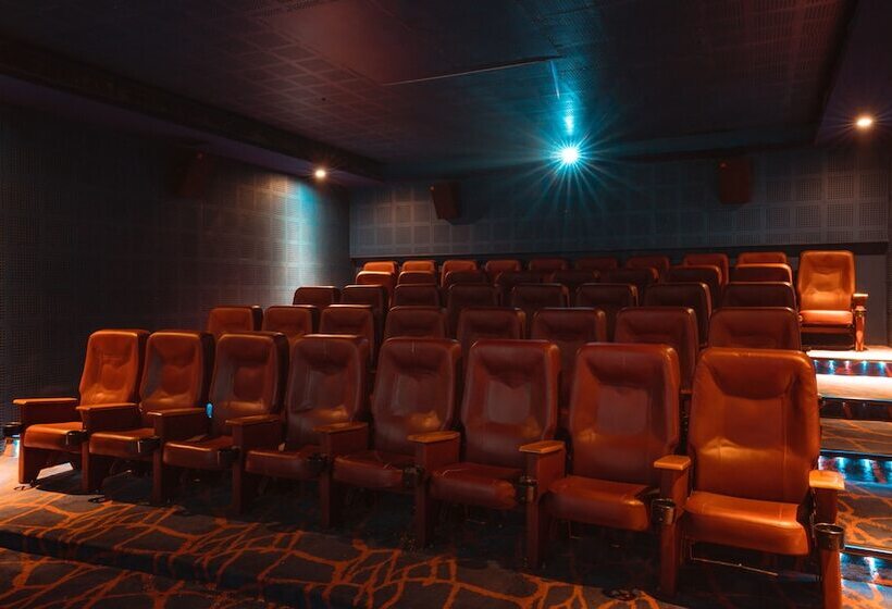 Crescent Spa And Resorts Indore