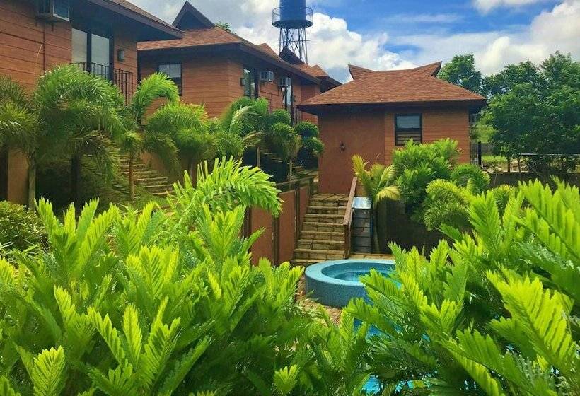 هتل Asian Village Tagaytay