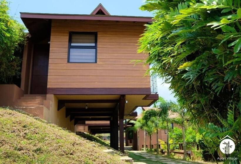 هتل Asian Village Tagaytay