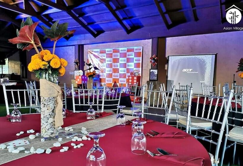 هتل Asian Village Tagaytay