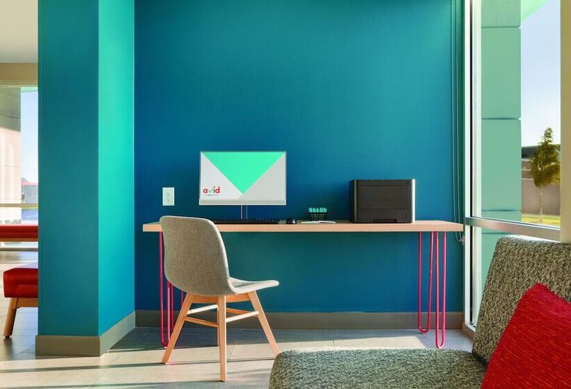 Avid Hotels Orlando International Airport, An Ihg