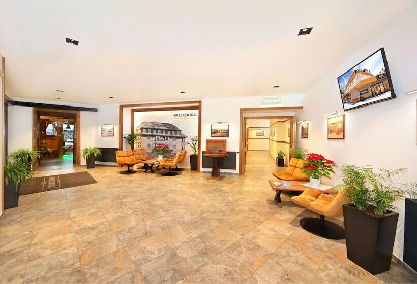 هتل Central 1920