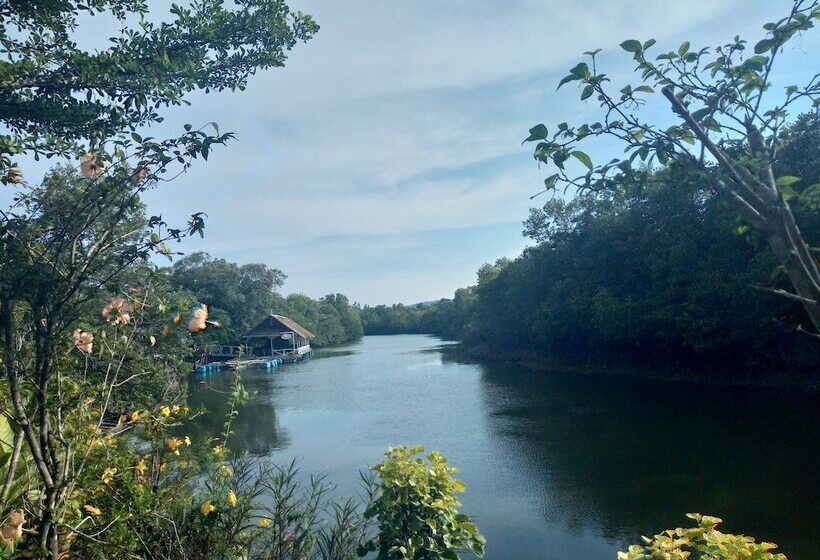 فندق Chaiyo Resort